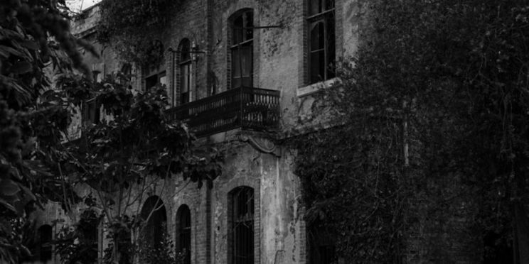 spooky abandoned mansion